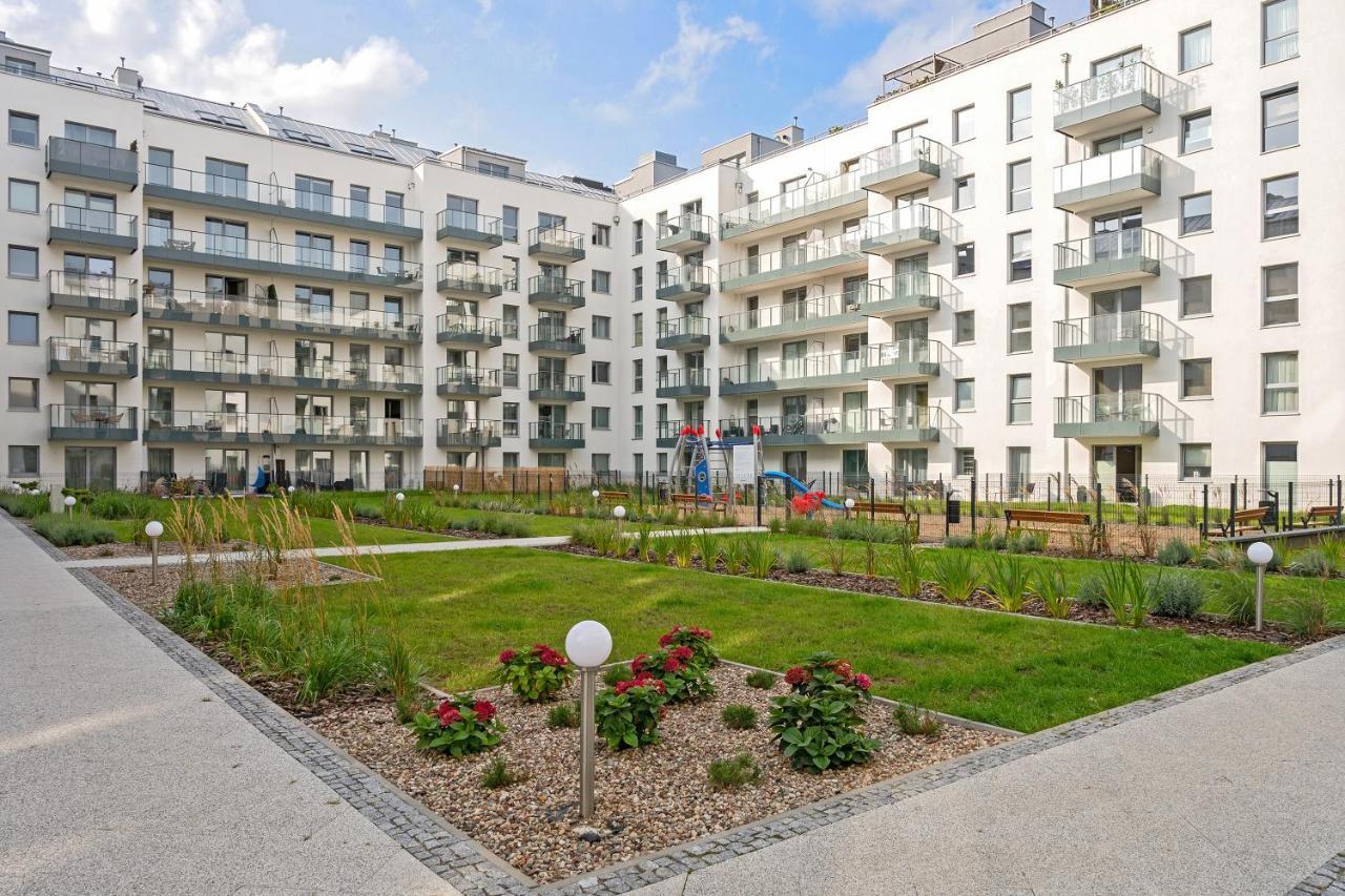 Angielska Grobla - City Center, Marina & Parking By Downtown Apartments Gdansk Exterior photo