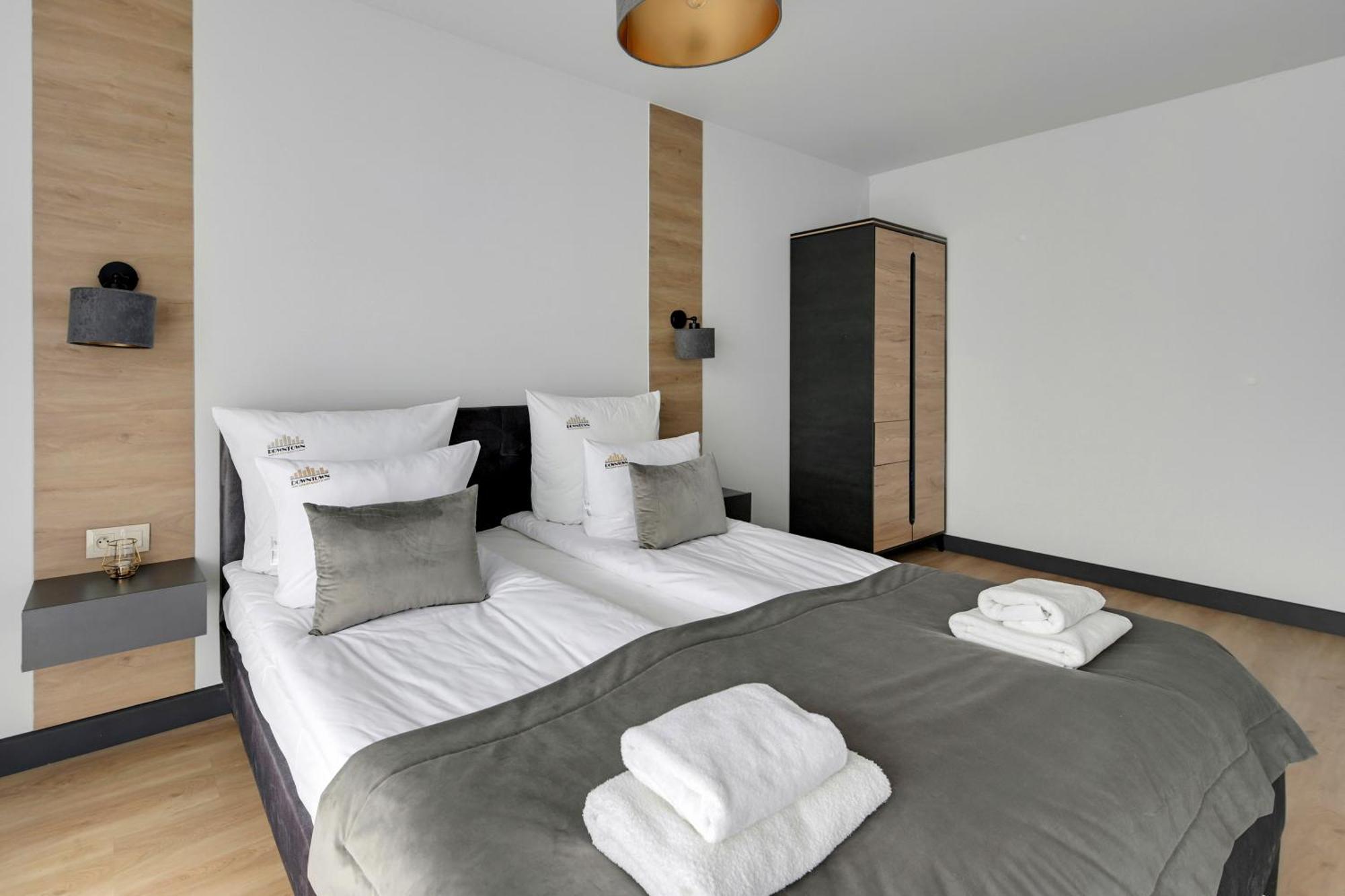 Angielska Grobla - City Center, Marina & Parking By Downtown Apartments Gdansk Exterior photo